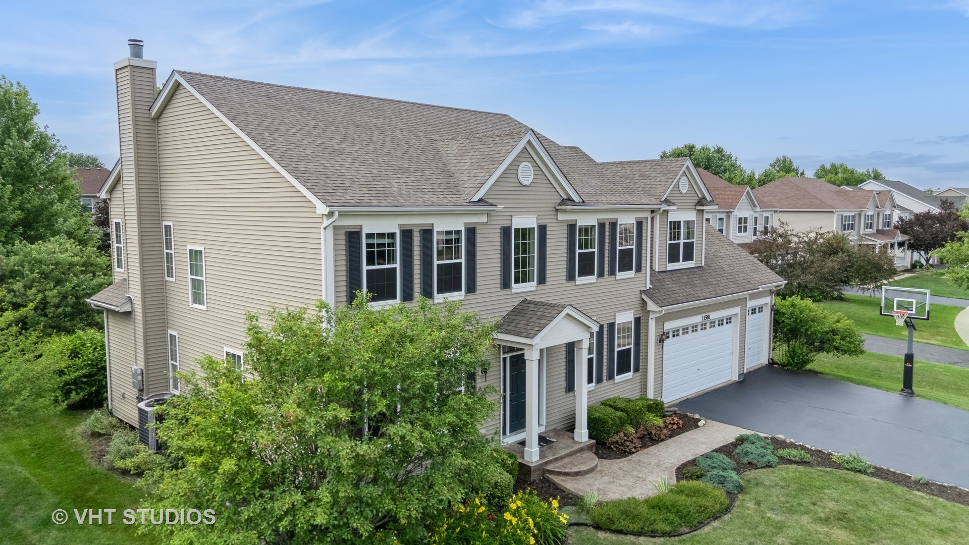 11581 BEACON Avenue, Huntley, IL 60142