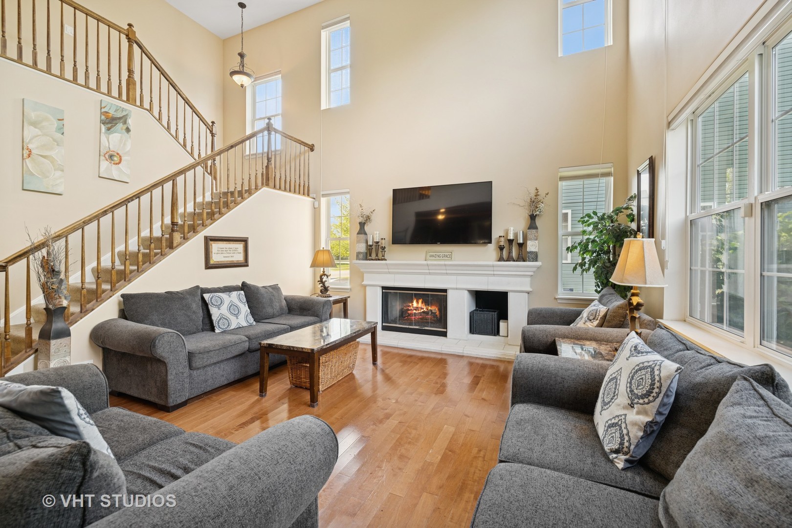 11581 BEACON Avenue, Huntley, IL 60142