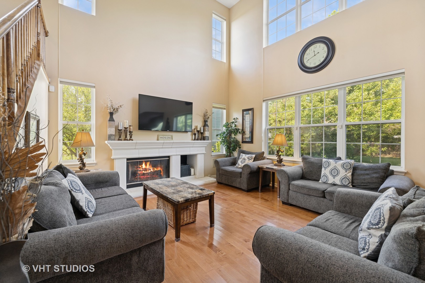 11581 BEACON Avenue, Huntley, IL 60142