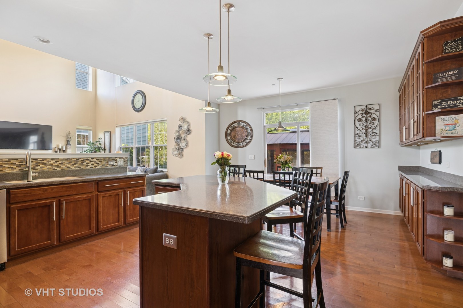 11581 BEACON Avenue, Huntley, IL 60142