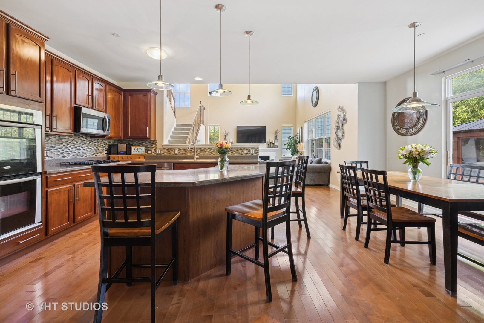 11581 BEACON Avenue, Huntley, IL 60142