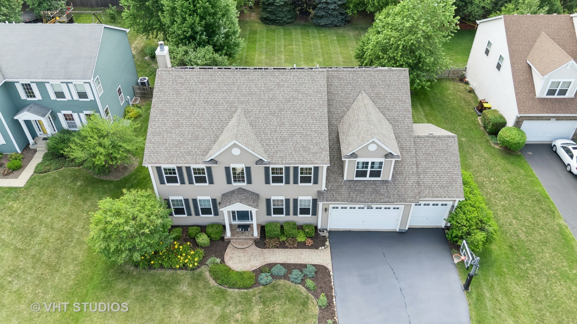 11581 BEACON Avenue, Huntley, IL 60142