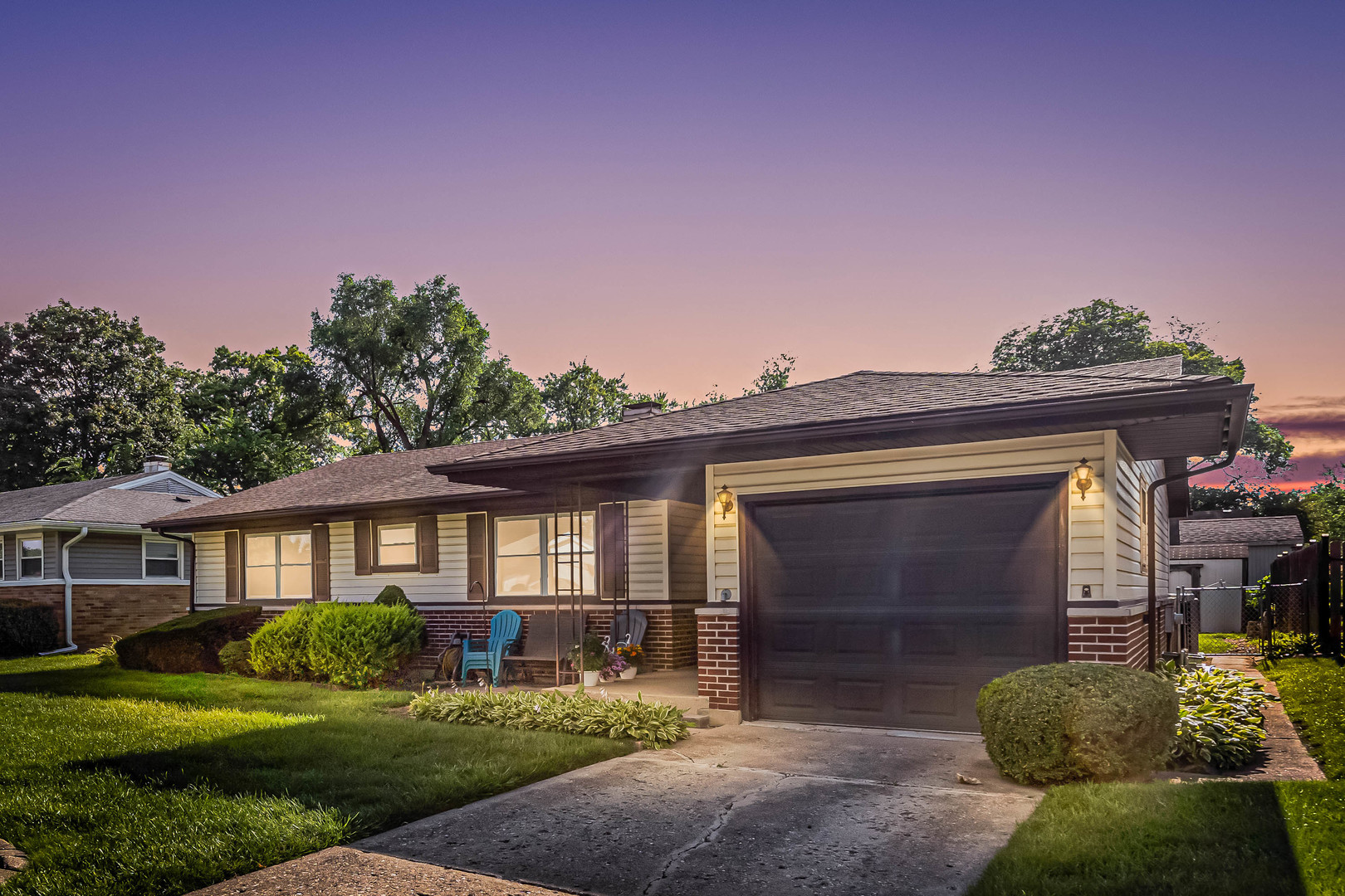 78 RIDGEWOOD Road, Elk Grove Village, IL 60007