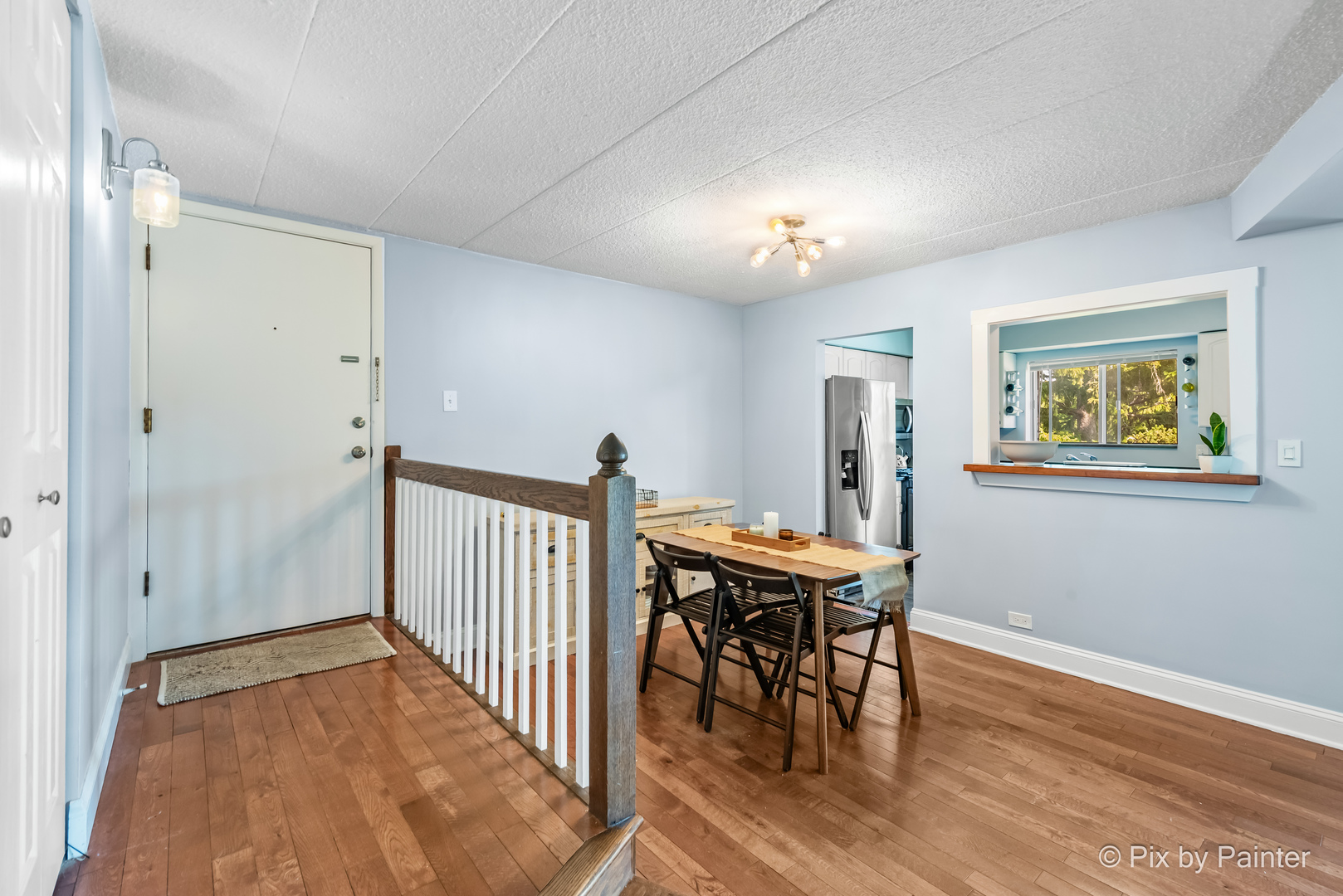 61 W Pier Drive #201, Westmont, IL 60559