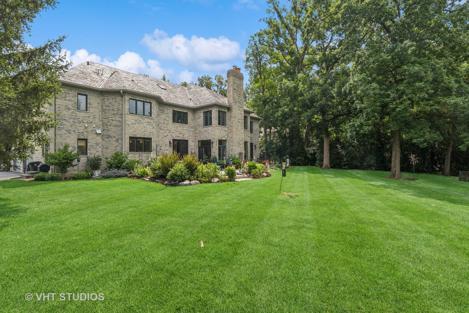 1305 Gavin Court, Lake Forest, IL 60045