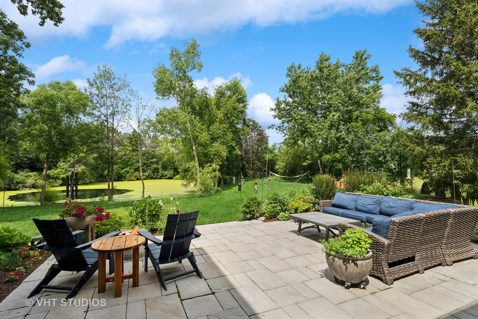 1305 Gavin Court, Lake Forest, IL 60045