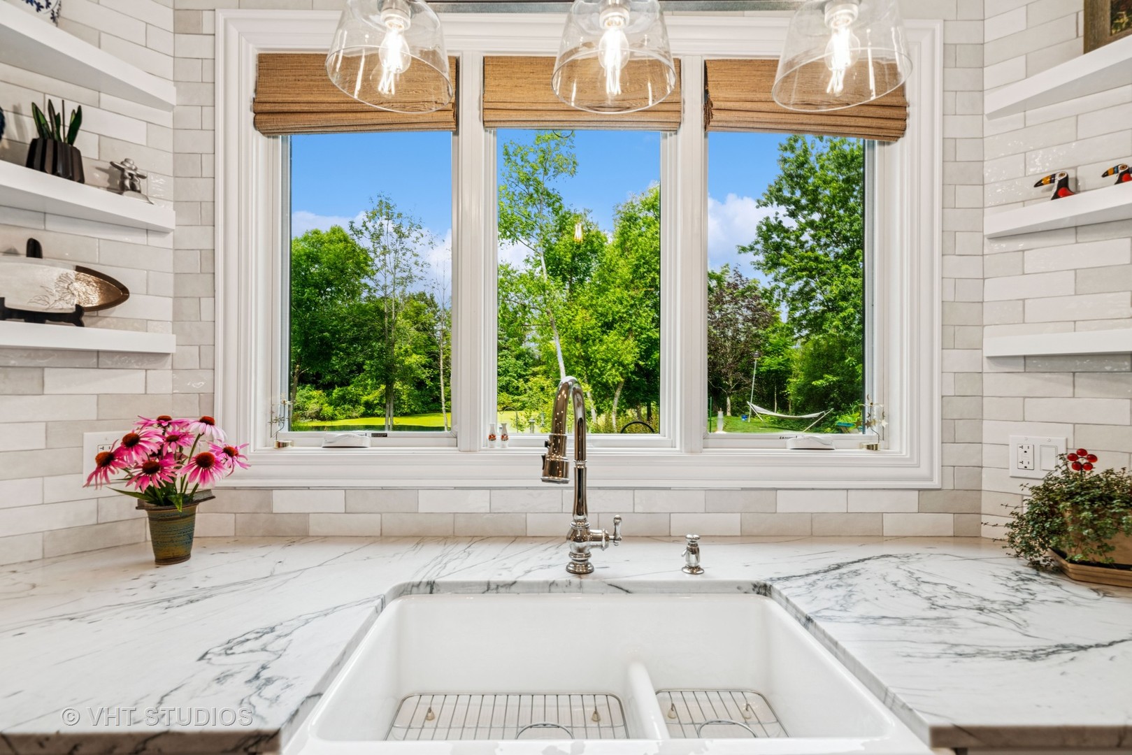 1305 Gavin Court, Lake Forest, IL 60045