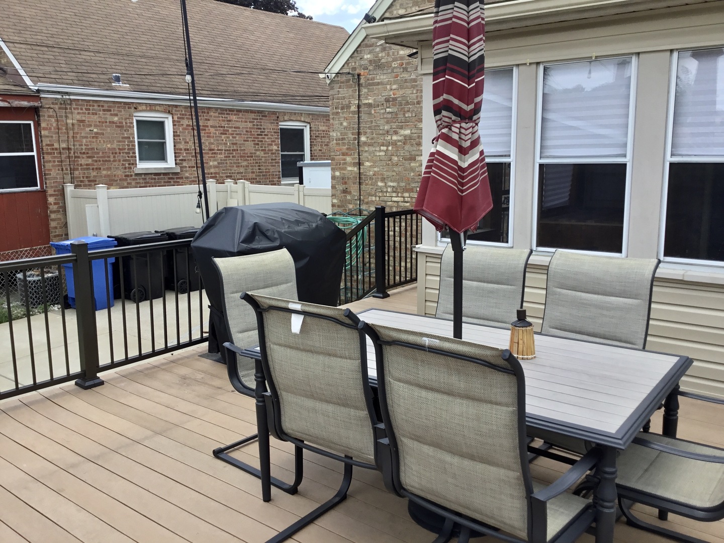 2856 W 84th Place, Chicago, IL 60652