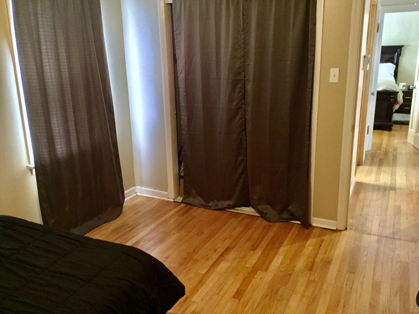 2856 W 84th Place, Chicago, IL 60652