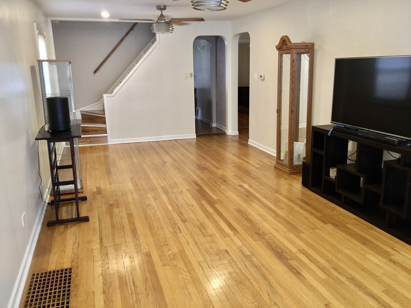 2856 W 84th Place, Chicago, IL 60652