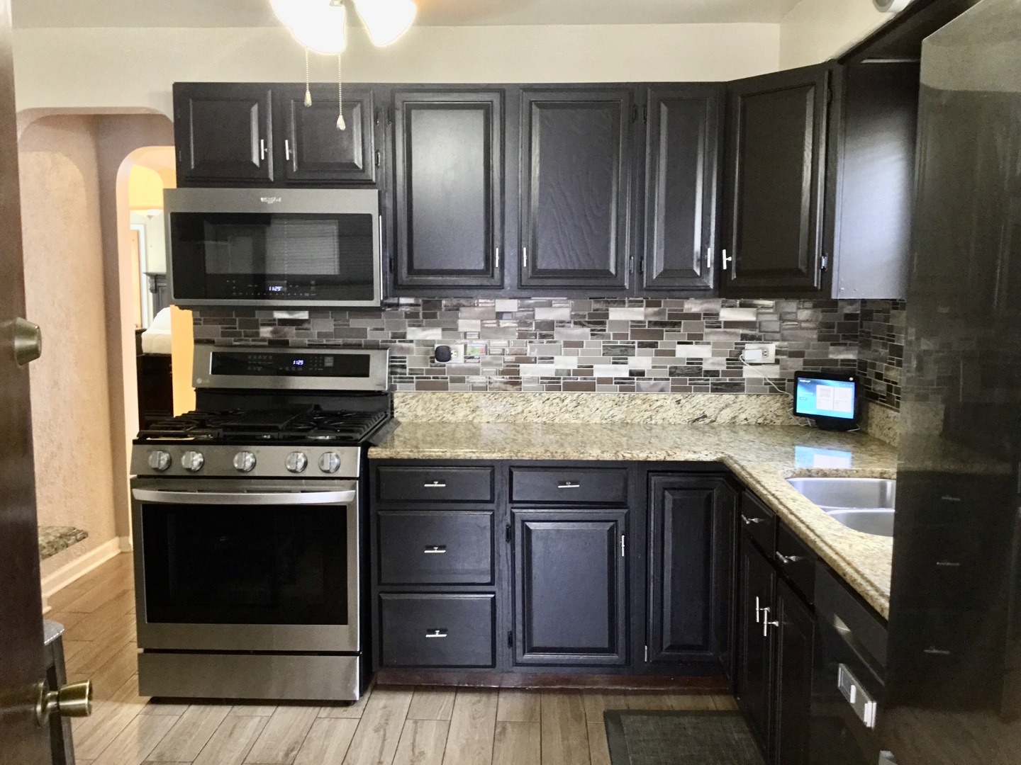 2856 W 84th Place, Chicago, IL 60652
