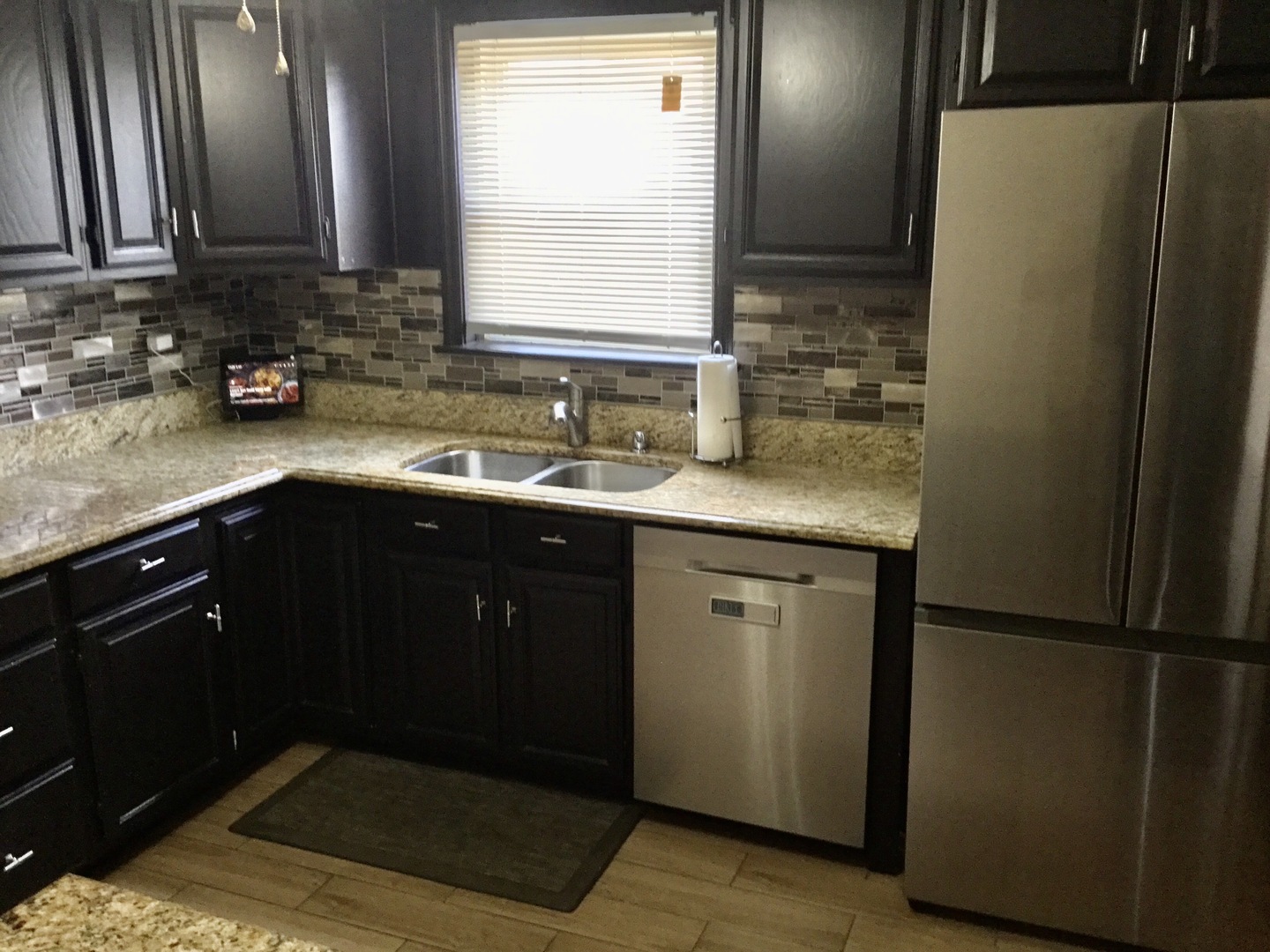 2856 W 84th Place, Chicago, IL 60652