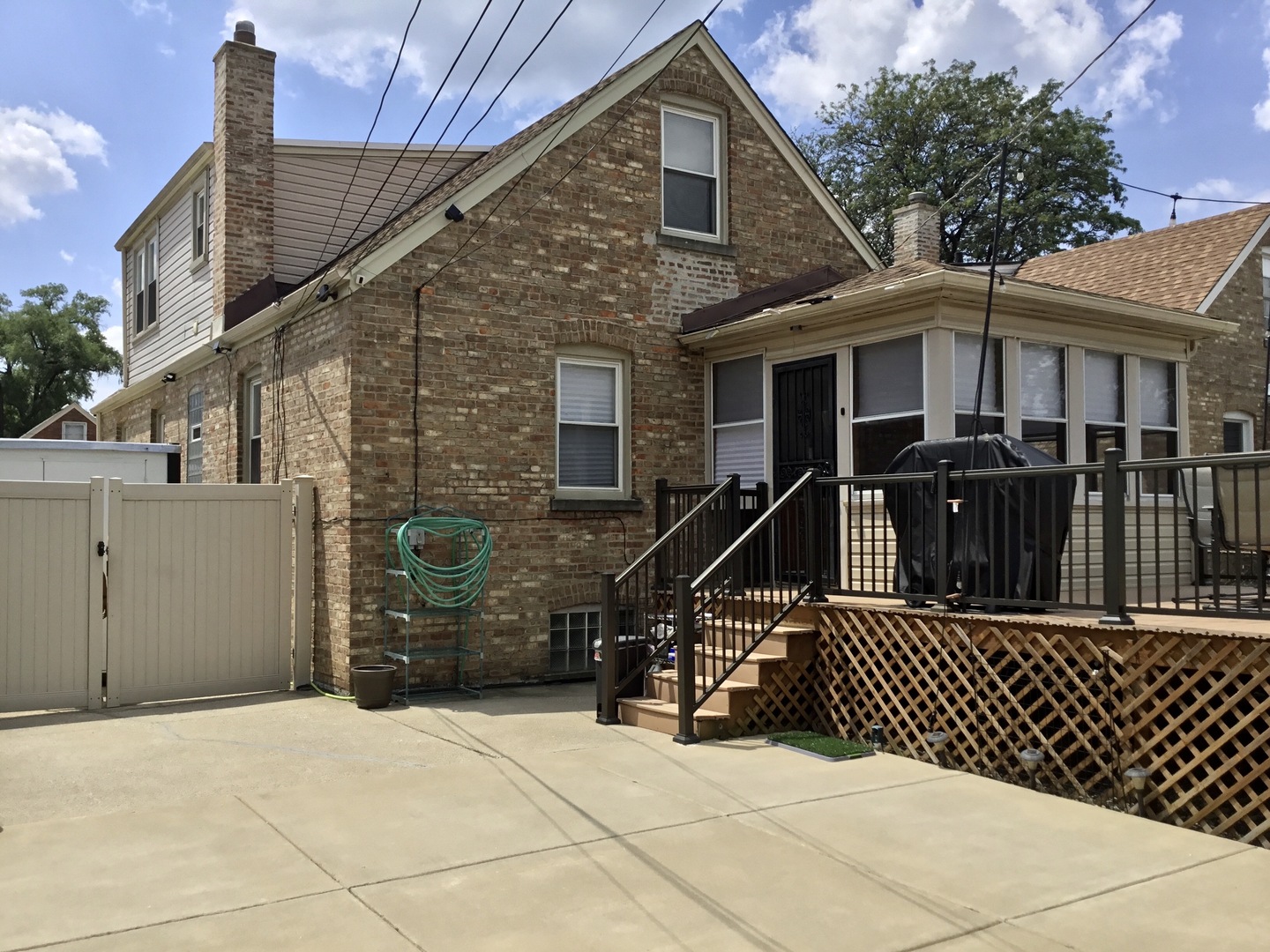2856 W 84th Place, Chicago, IL 60652