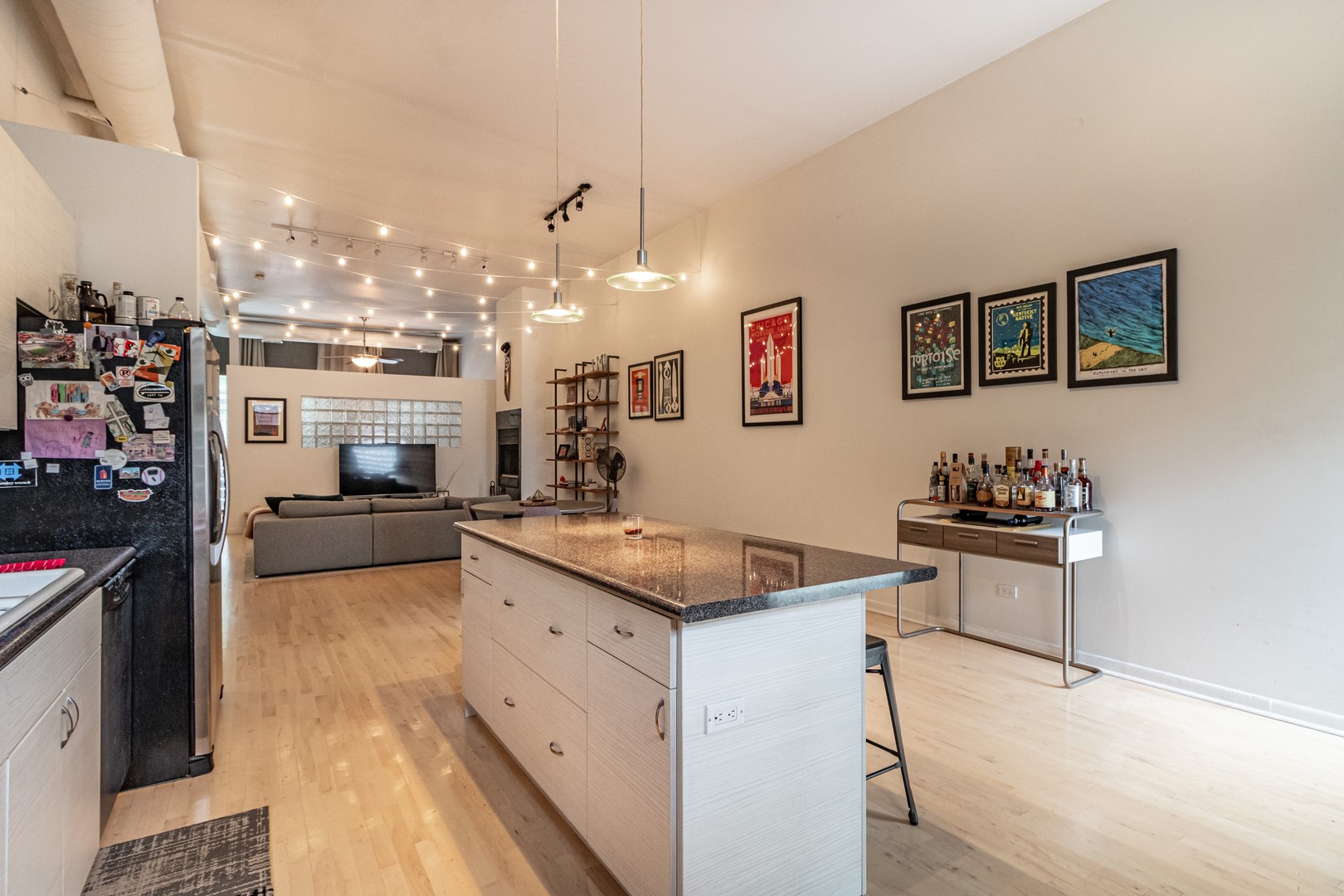 400 N Racine Avenue #110B, Chicago, IL 60642