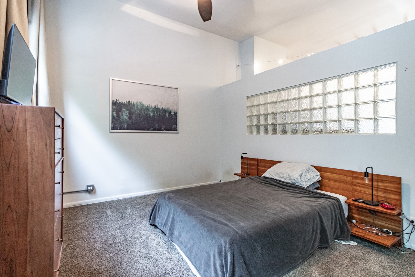 400 N Racine Avenue #110B, Chicago, IL 60642