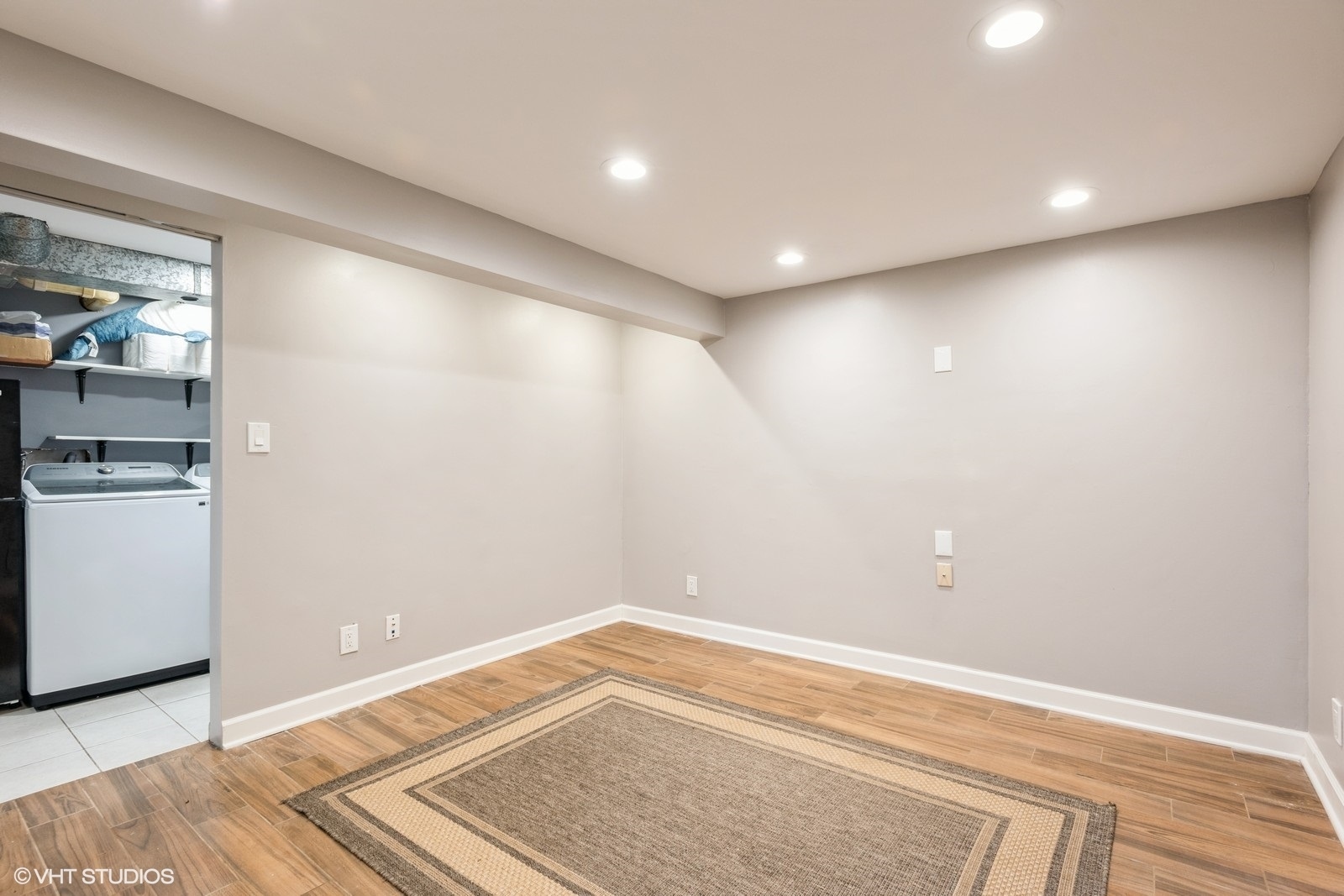 7345 Winthrop Way #1, Downers Grove, IL 60516