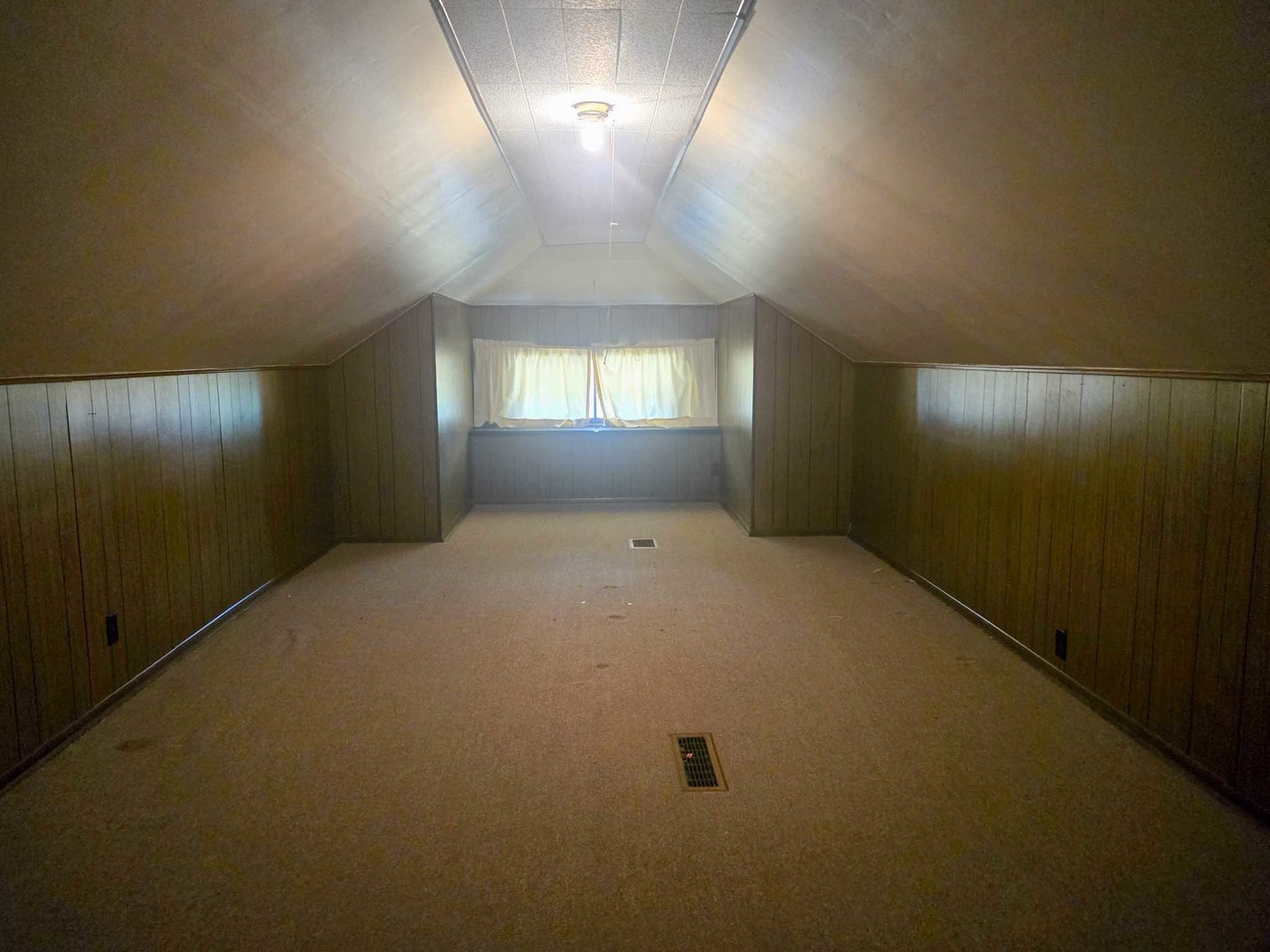 4241 N Ozark Avenue, Norridge, IL 60706