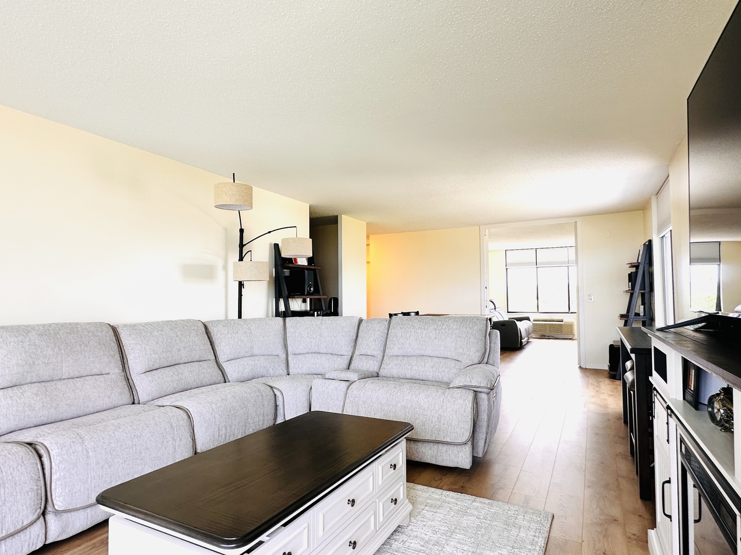 3100 S King Drive #601, Chicago, IL 60616