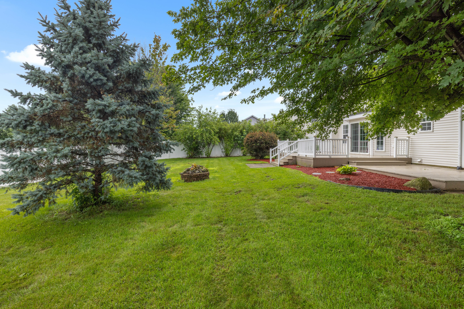 6804 Butterfield Drive, Cherry Valley, IL 61016