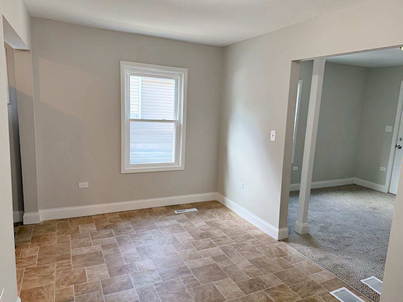 1023 N Elmwood Avenue, Waukegan, IL 60085