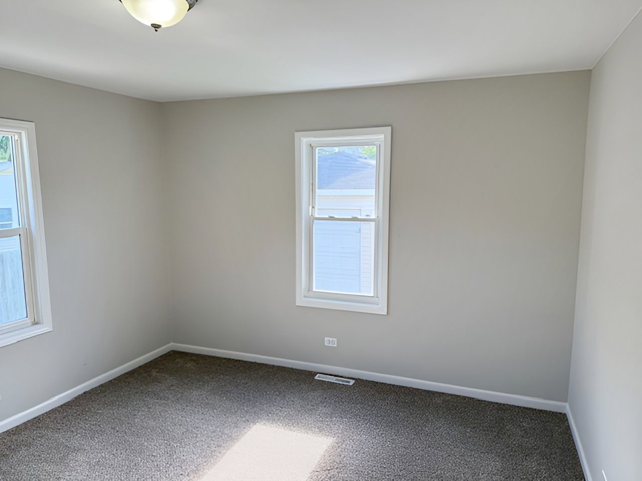1023 N Elmwood Avenue, Waukegan, IL 60085