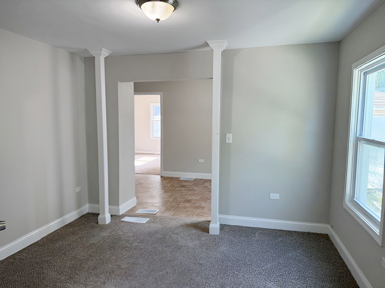 1023 N Elmwood Avenue, Waukegan, IL 60085