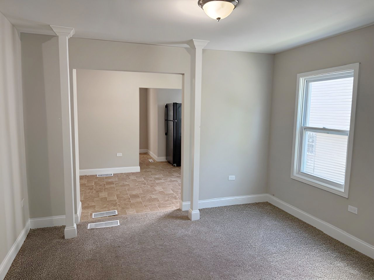 1023 N Elmwood Avenue, Waukegan, IL 60085