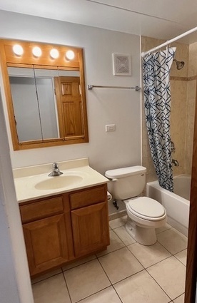 5209 S Leclaire Avenue #3B, Chicago, IL 60638