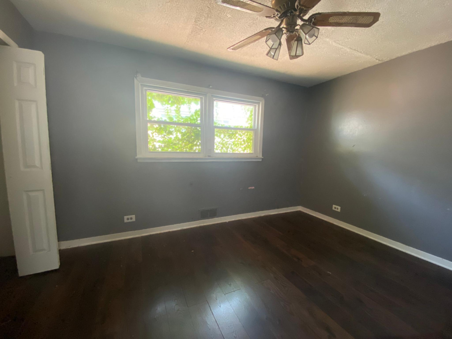 10240 S Torrence Avenue, Chicago, IL 60617