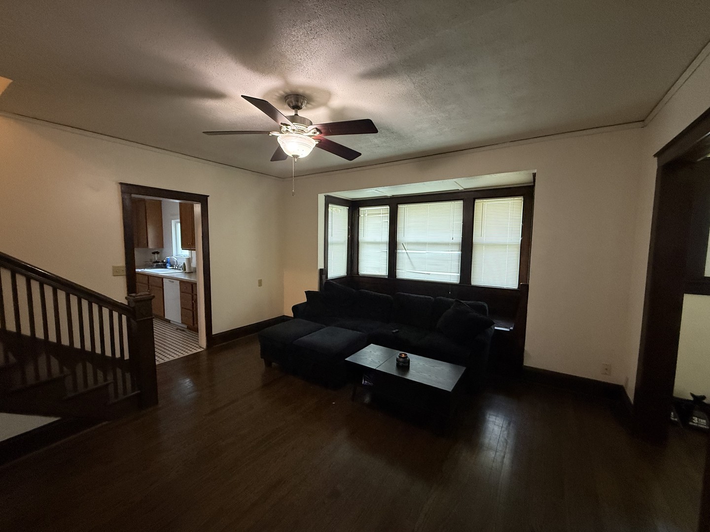323 N West Street #B, Waukegan, IL 60085
