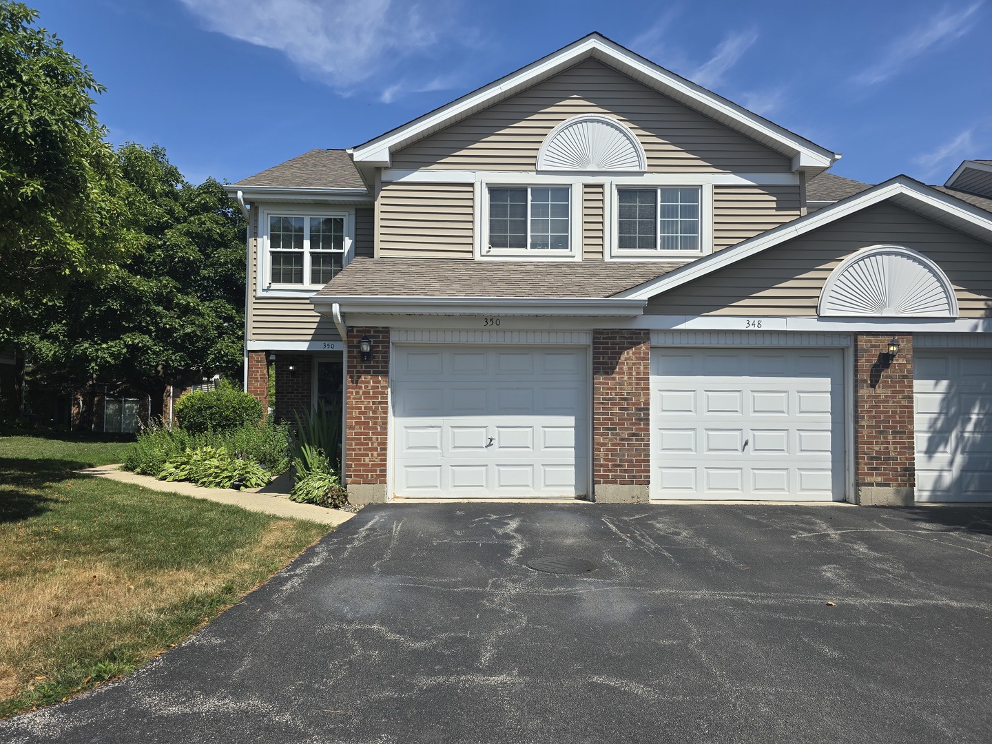 350 W Happfield Drive, Arlington Heights, IL 60004