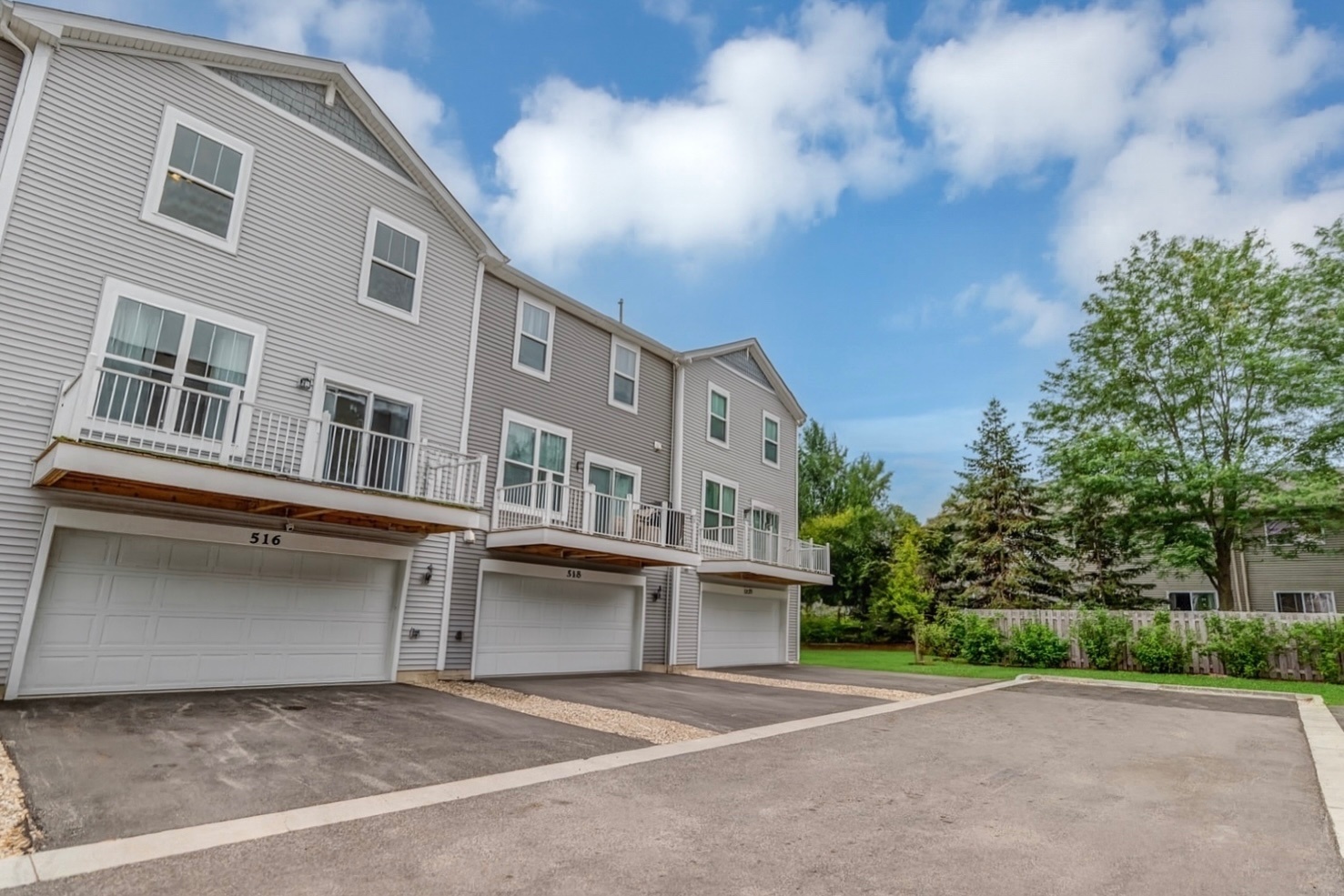 516 Wolverine Drive #516, Aurora, IL 60502