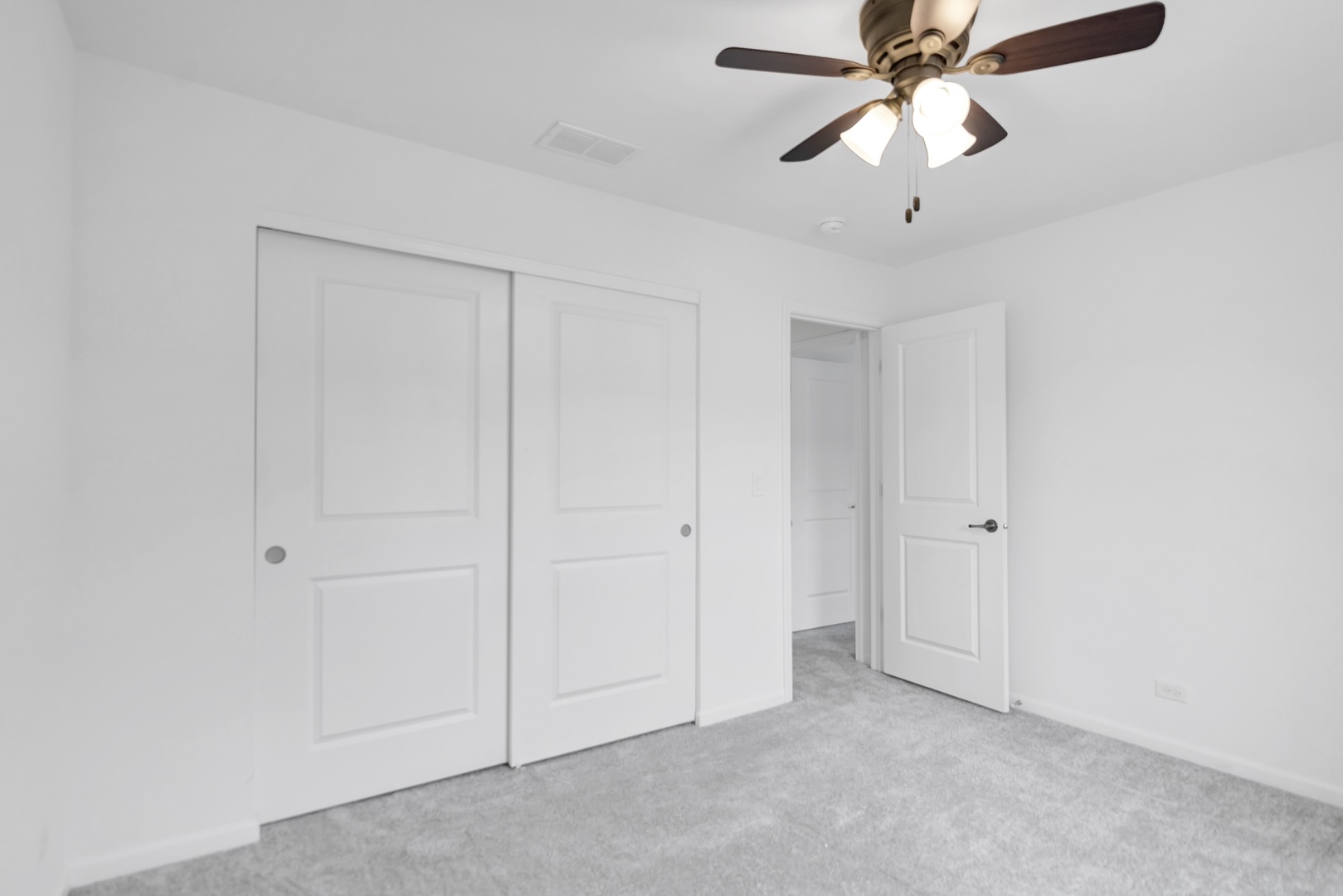 516 Wolverine Drive #516, Aurora, IL 60502