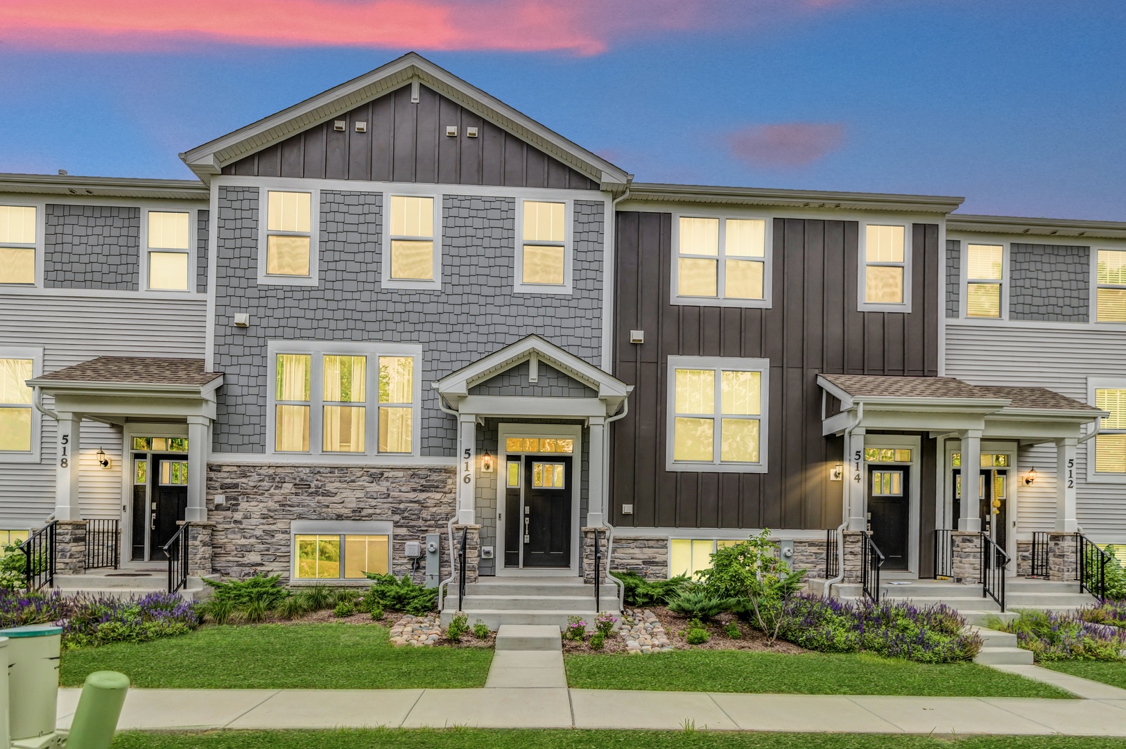 516 Wolverine Drive #516, Aurora, IL 60502