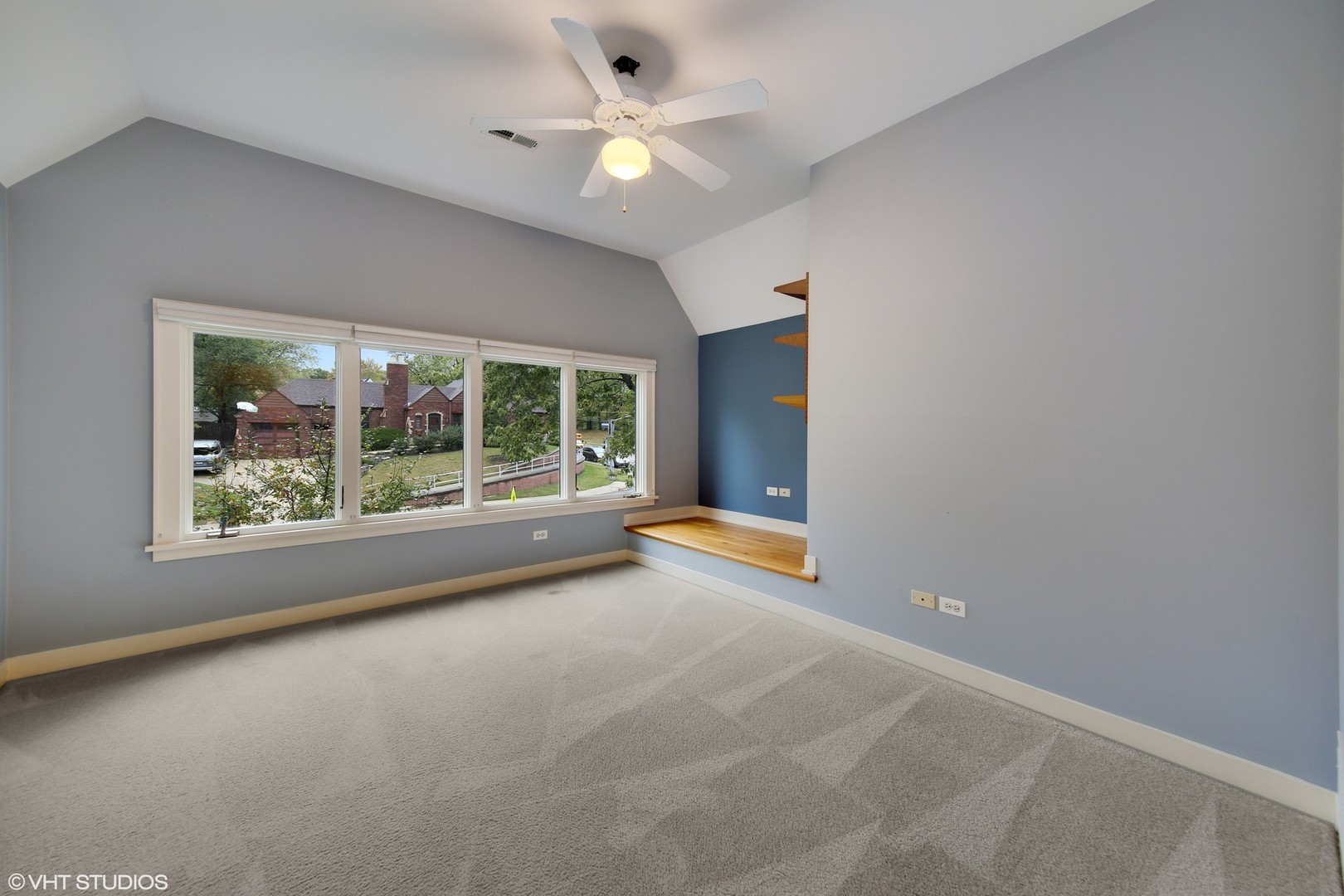 5505 Dunham Road, Downers Grove, IL 60516