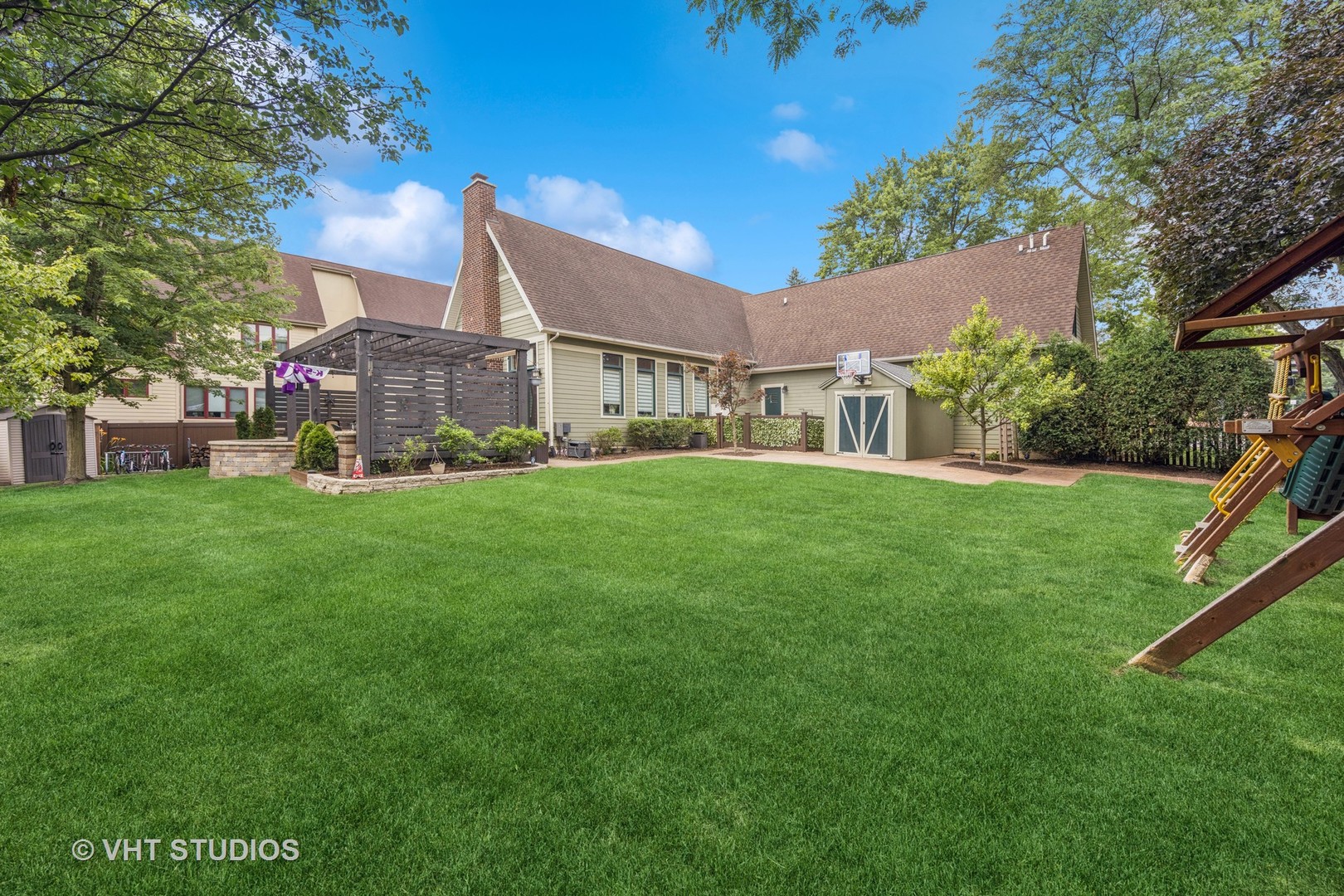 5505 Dunham Road, Downers Grove, IL 60516