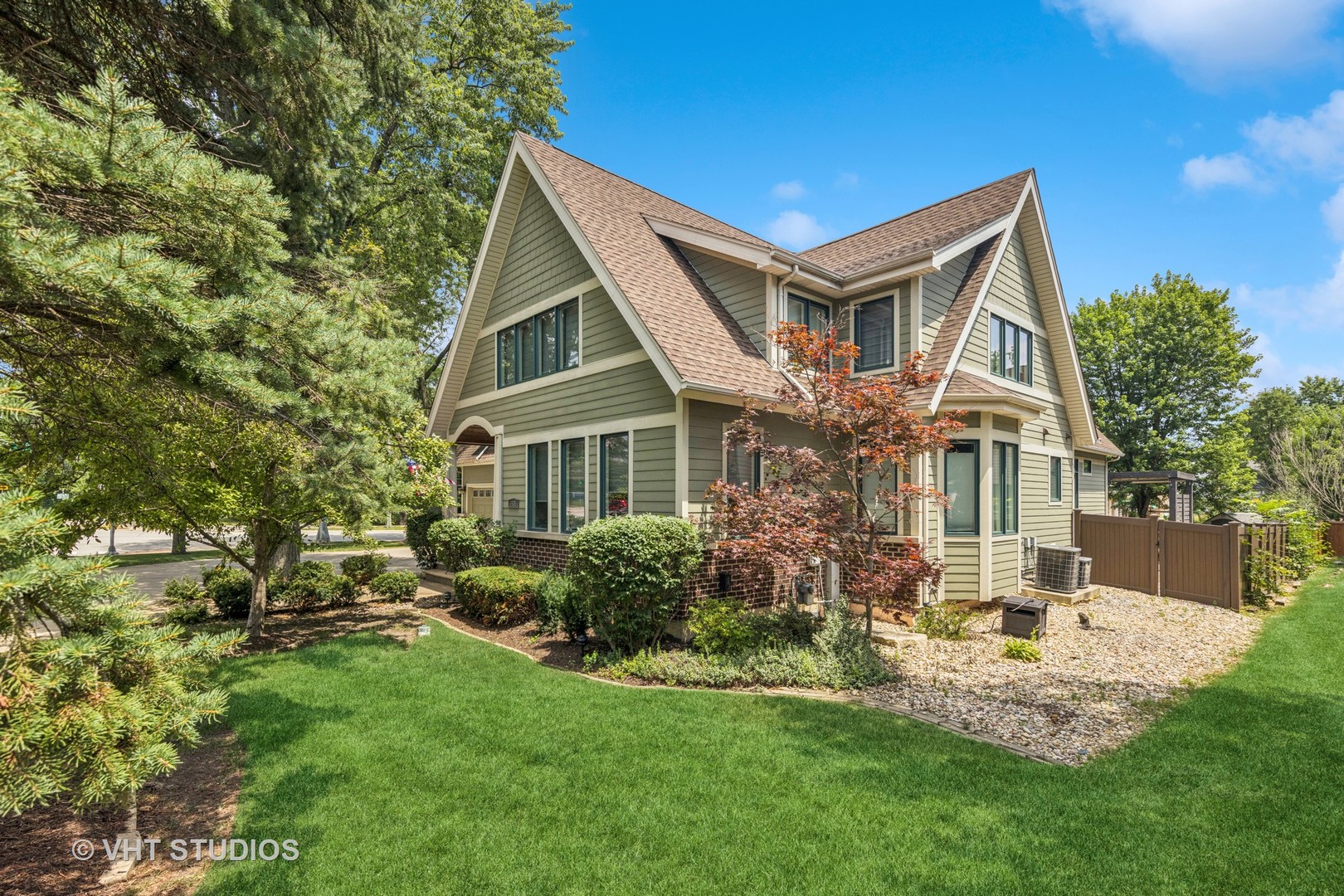 5505 Dunham Road, Downers Grove, IL 60516