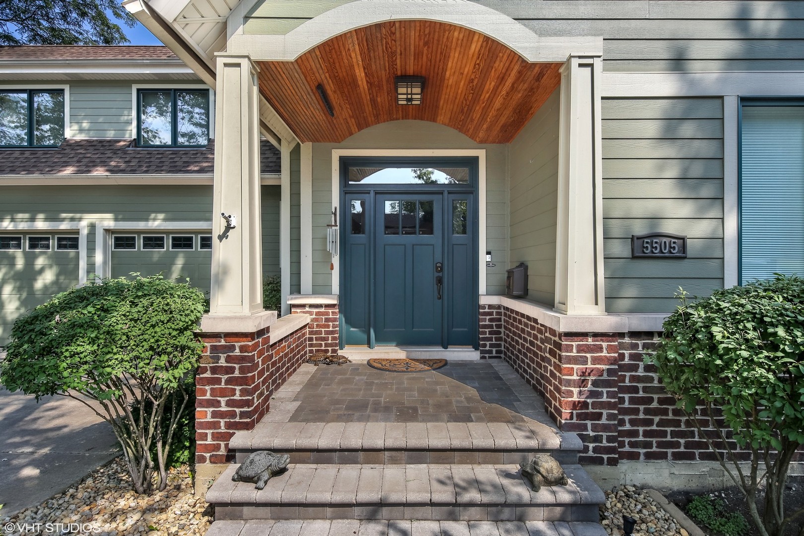 5505 Dunham Road, Downers Grove, IL 60516