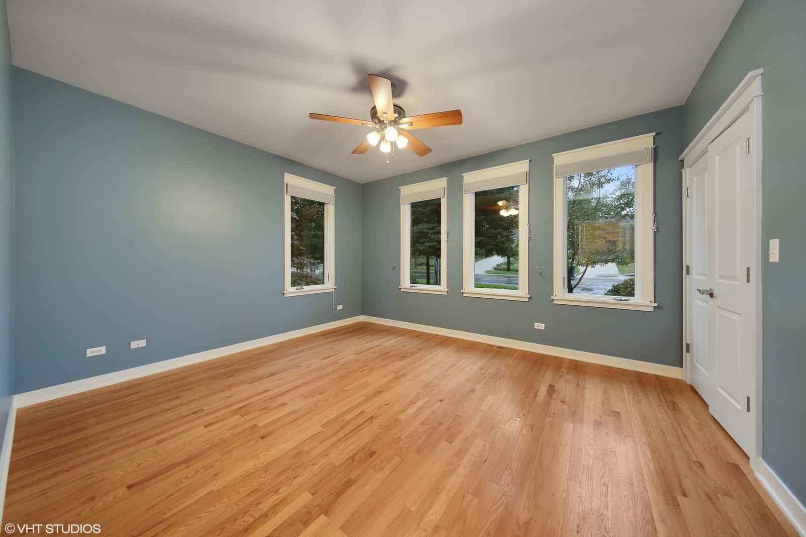 5505 Dunham Road, Downers Grove, IL 60516