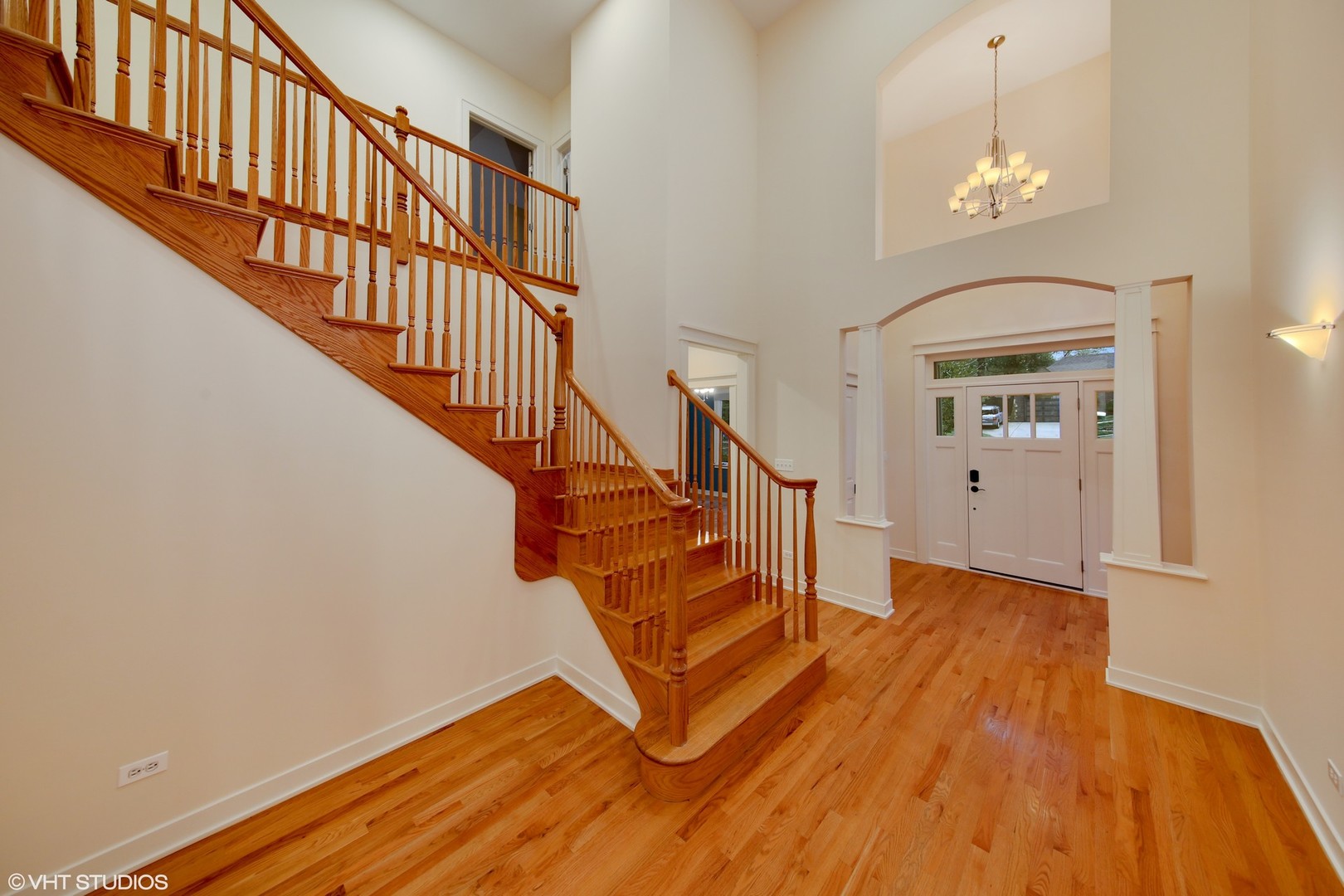 5505 Dunham Road, Downers Grove, IL 60516