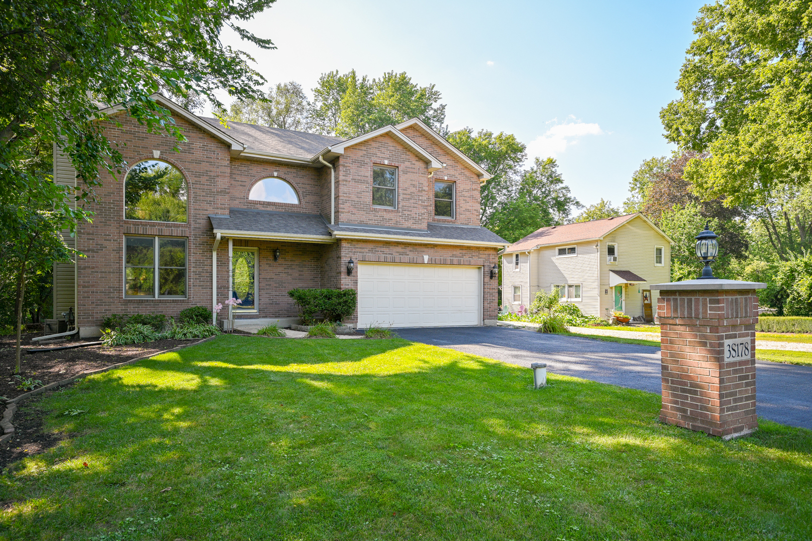 3S178 Patterman Road, Warrenville, IL 60555
