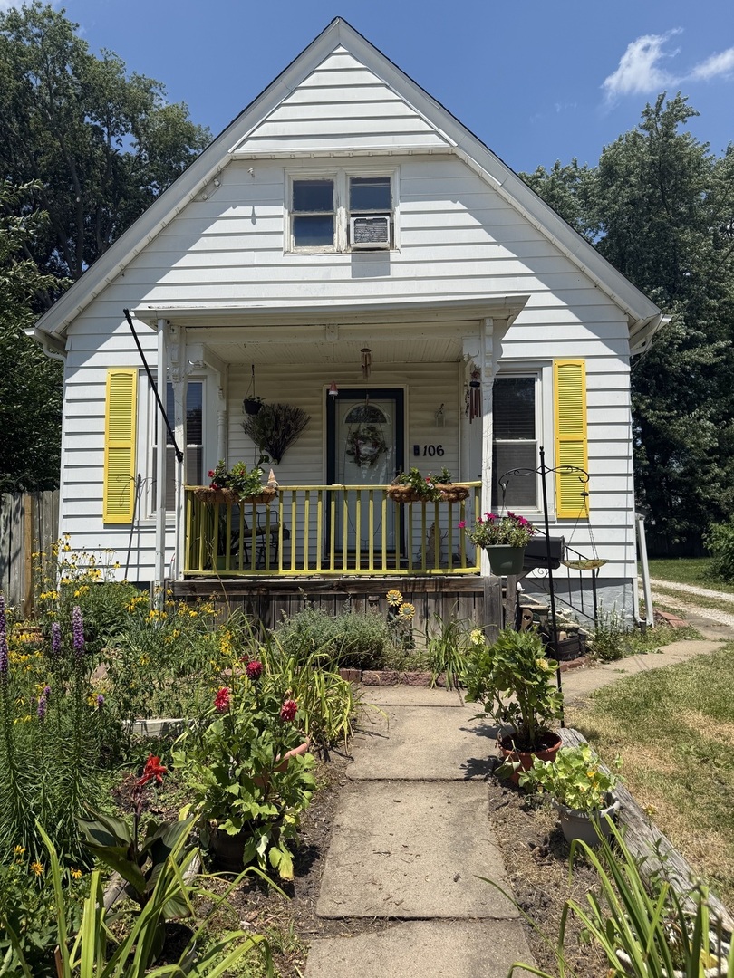 106 E Poplar Street, Normal, IL 61761