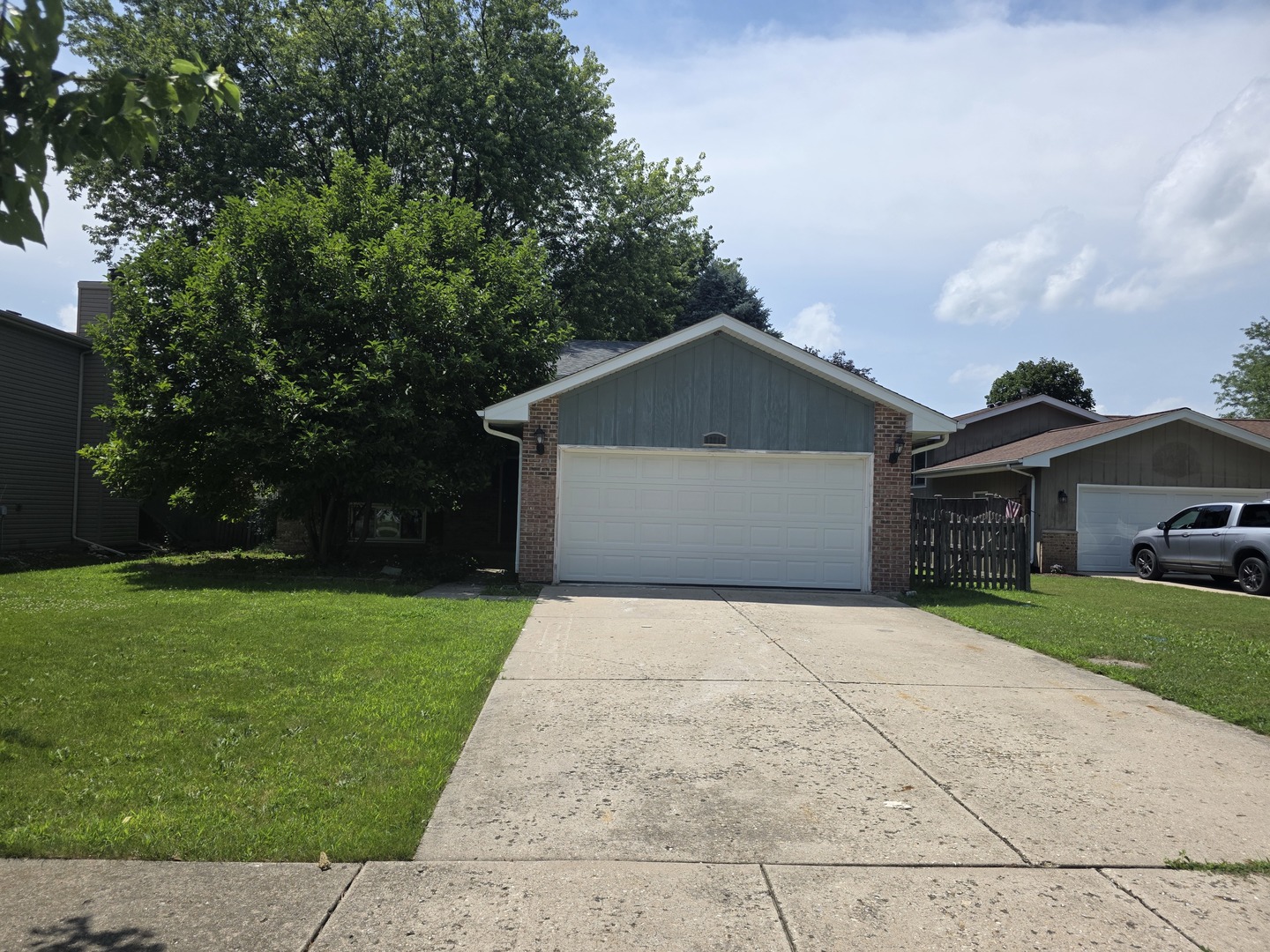 13716 S AMHERST Court, Plainfield, IL 60544