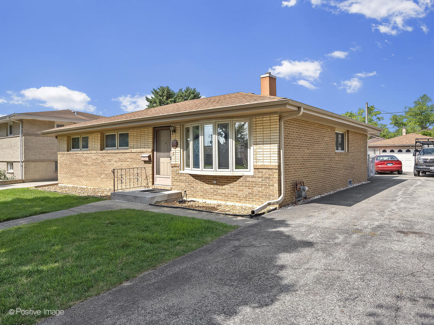 4614 Prairie Avenue, Brookfield, IL 60513
