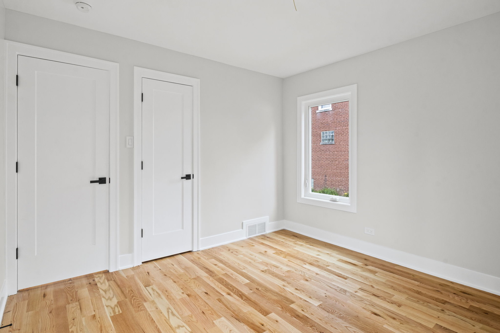 10009 S Spaulding Avenue, Evergreen Park, IL 60805