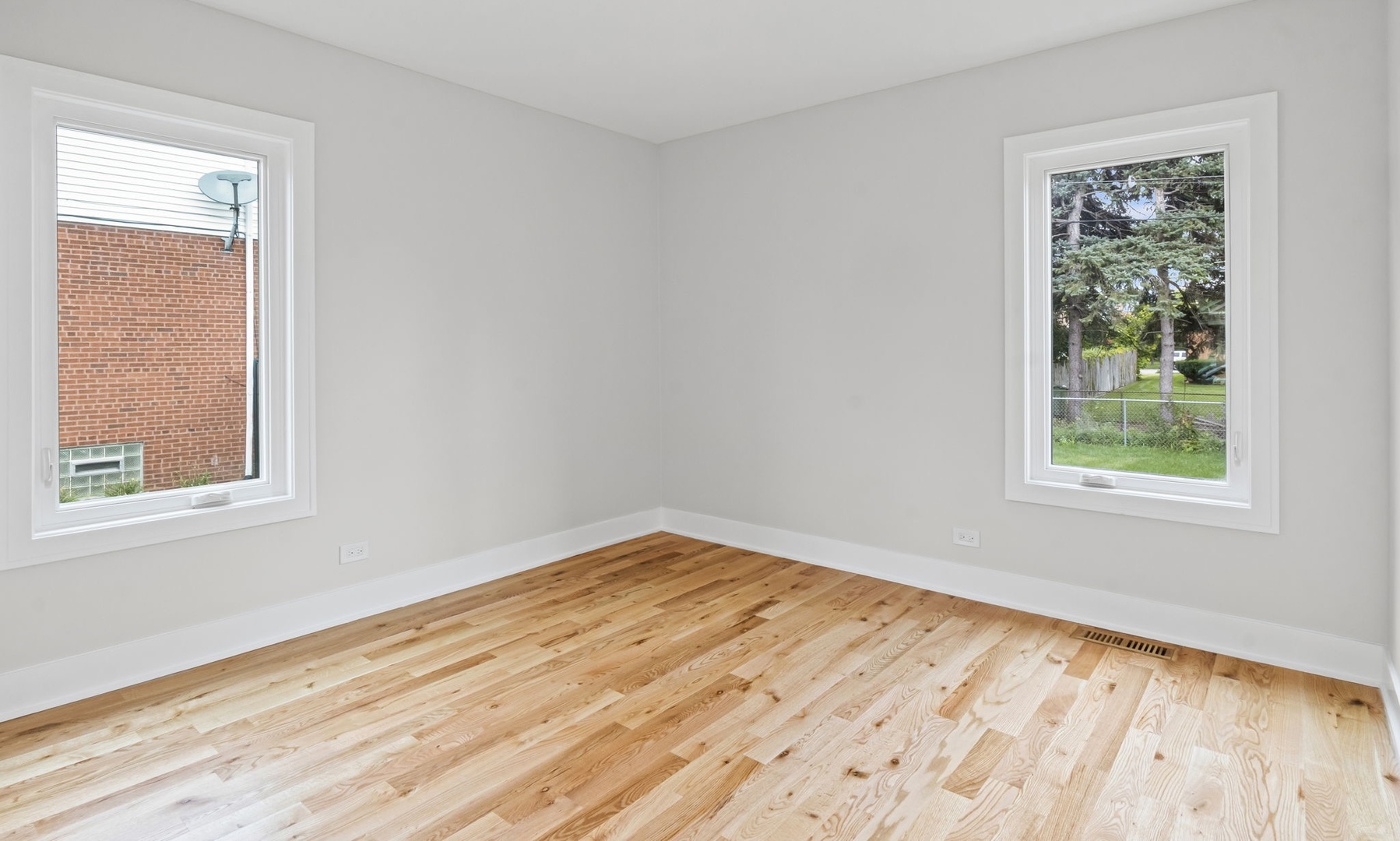 10009 S Spaulding Avenue, Evergreen Park, IL 60805