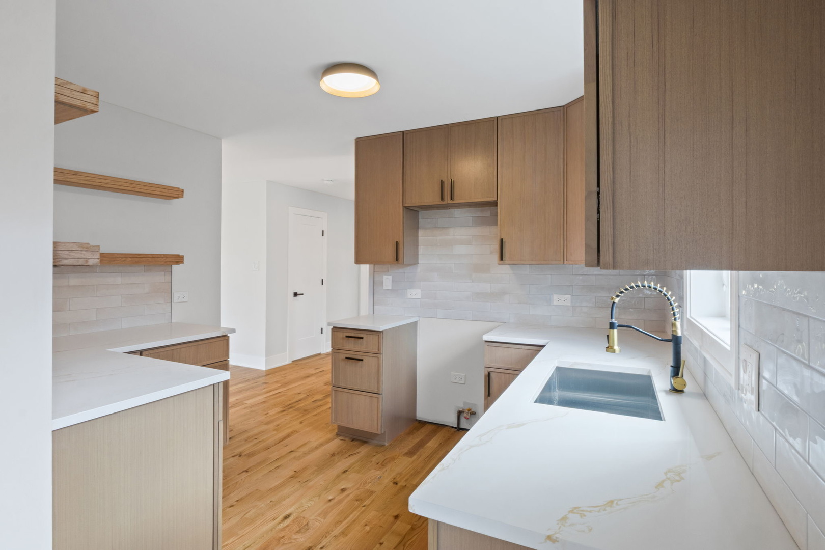 10009 S Spaulding Avenue, Evergreen Park, IL 60805