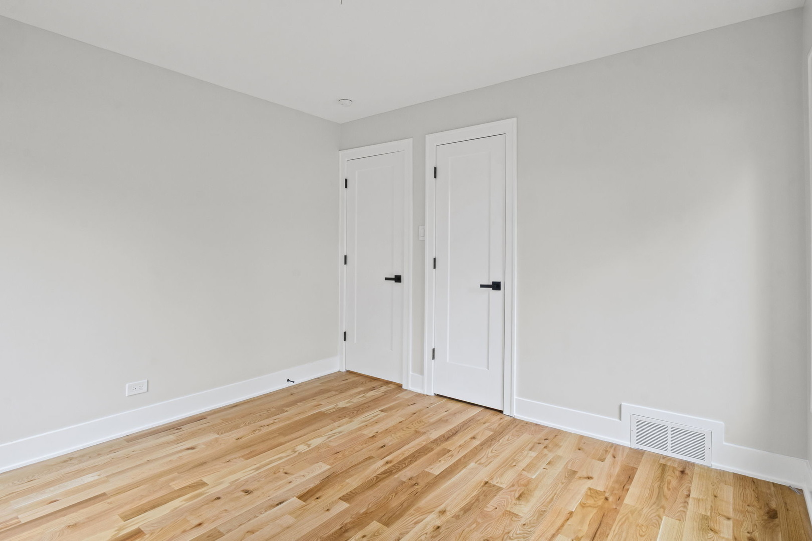 10009 S Spaulding Avenue, Evergreen Park, IL 60805