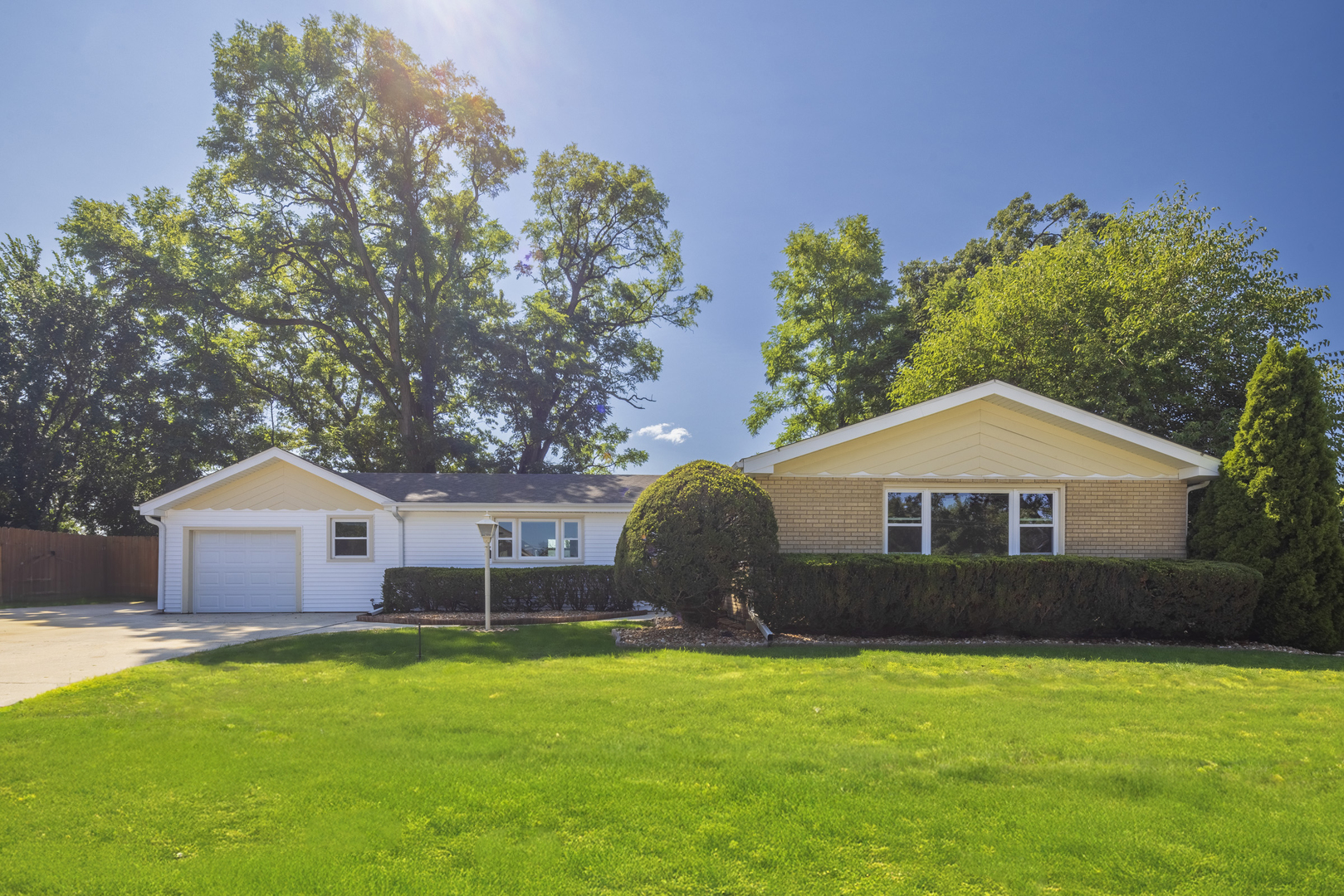 16100 Cicero Avenue, Oak Forest, IL 60452