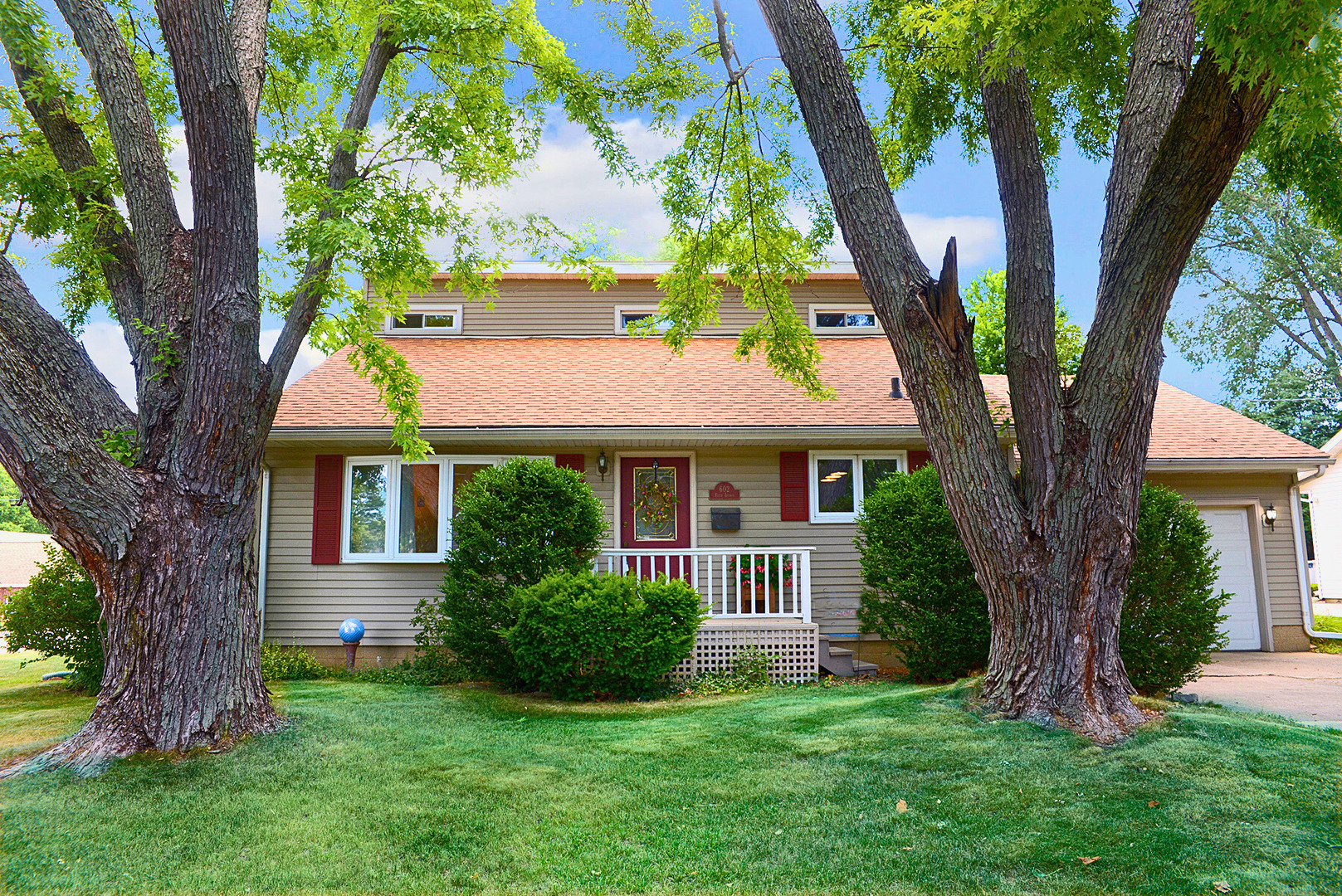 602 5th Avenue, Ottawa, IL 61350